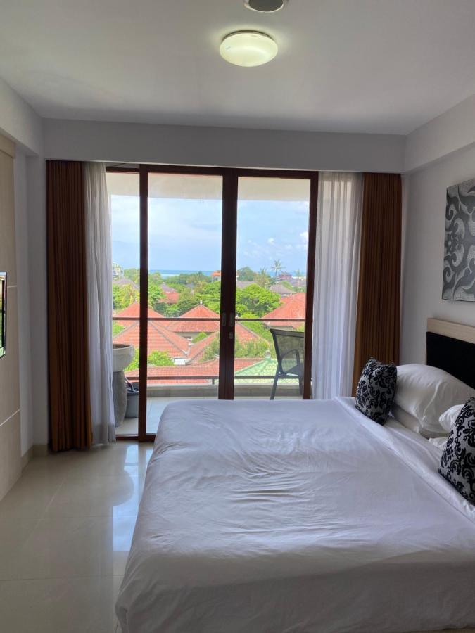 Stylish 2 Bedroom Penthouse Apt, Newly Refreshed, 50 Mbps, Pool, Gym, Resto Kuta Lombok Buitenkant foto