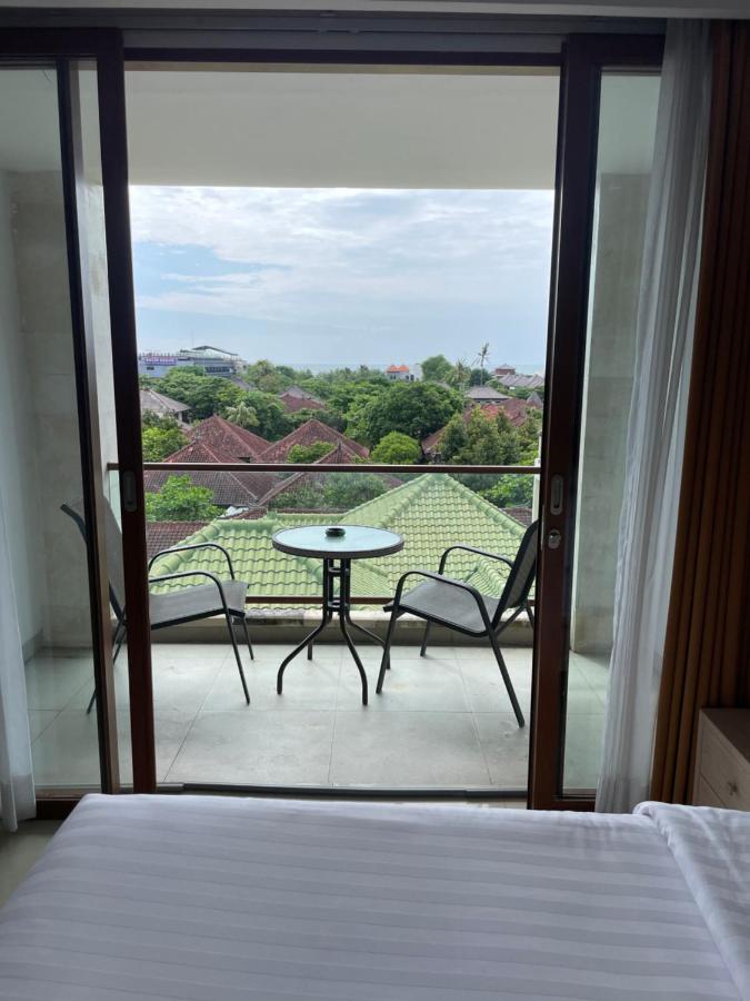 Stylish 2 Bedroom Penthouse Apt, Newly Refreshed, 50 Mbps, Pool, Gym, Resto Kuta Lombok Buitenkant foto