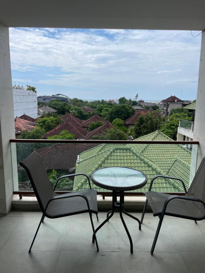 Stylish 2 Bedroom Penthouse Apt, Newly Refreshed, 50 Mbps, Pool, Gym, Resto Kuta Lombok Buitenkant foto